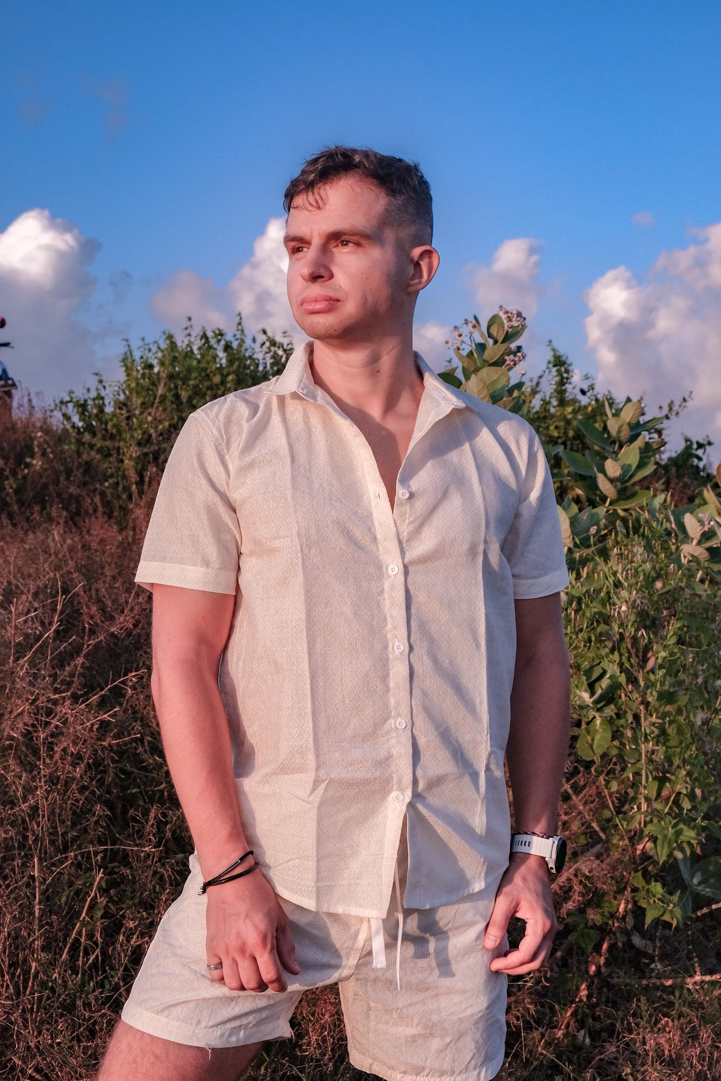Ubud Shirt: Explore Cultural Elegance with Ethnic Nuances